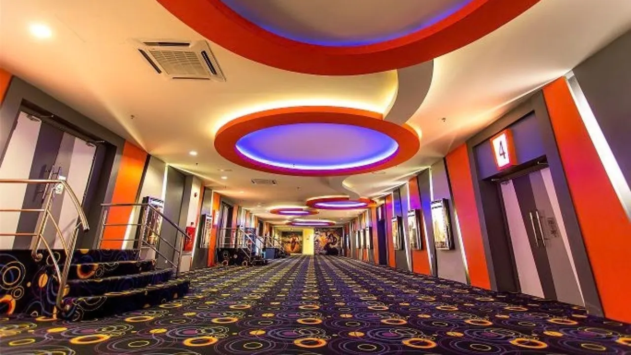 Superstar Cinema Hallway